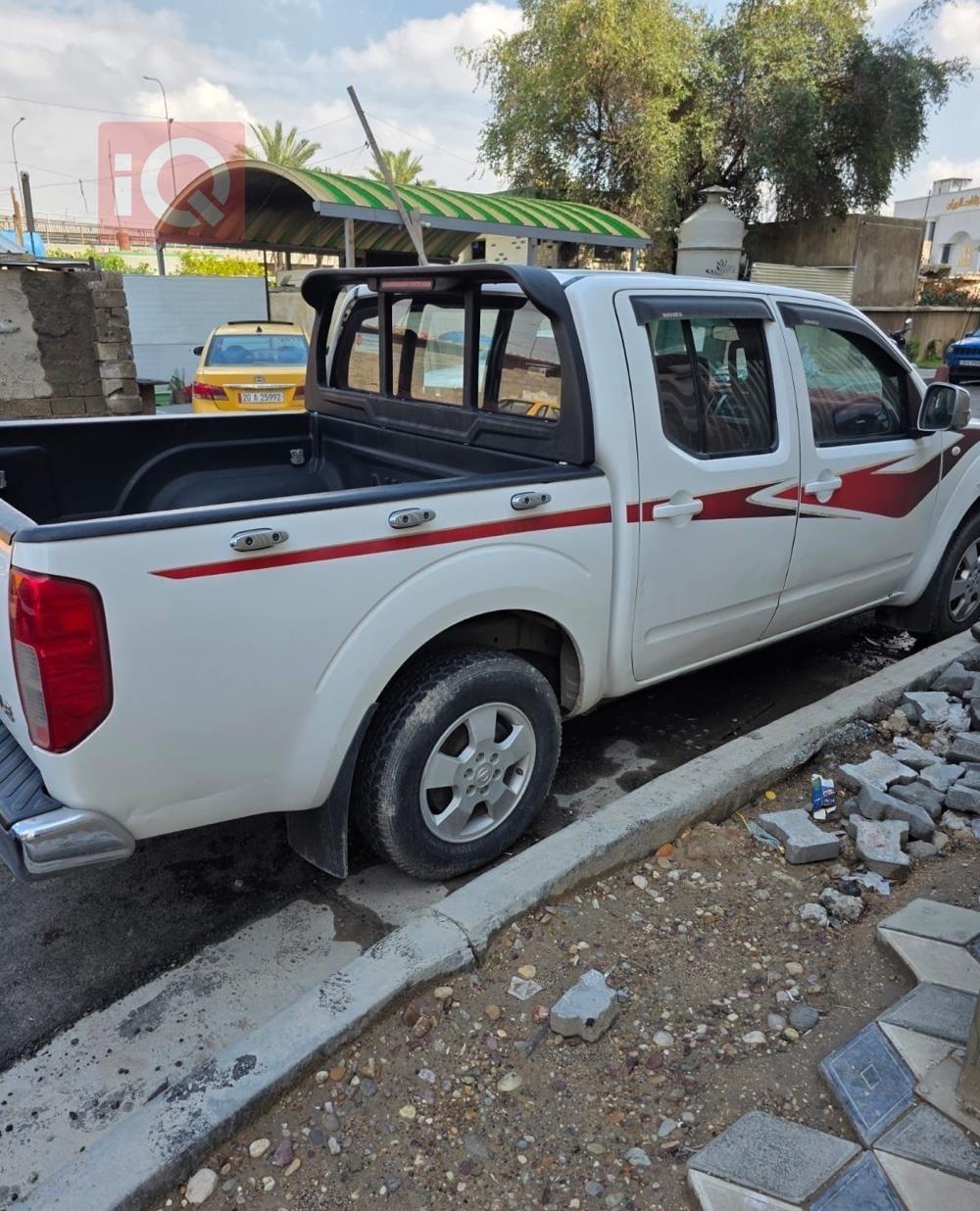 نيسان نافارا